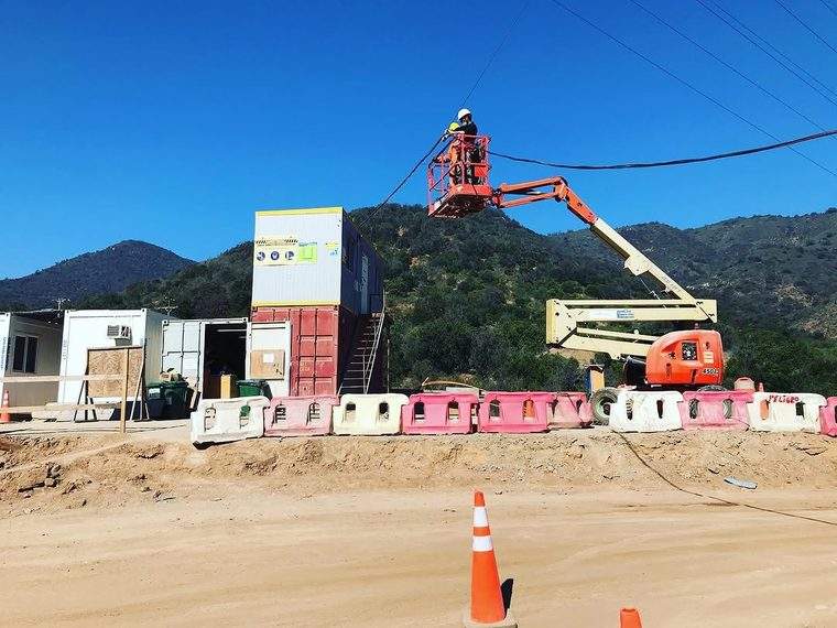 Red interna de telecomunicaciones en un edificio nuevo